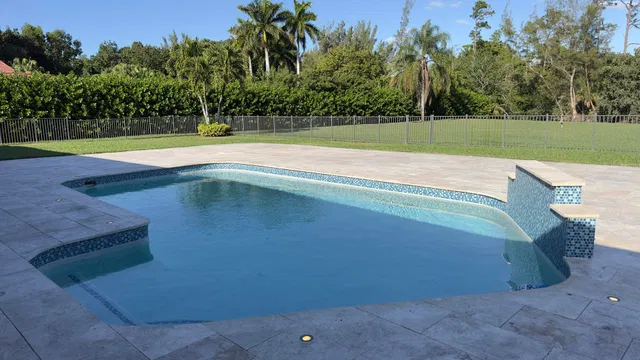 Residence photo 5