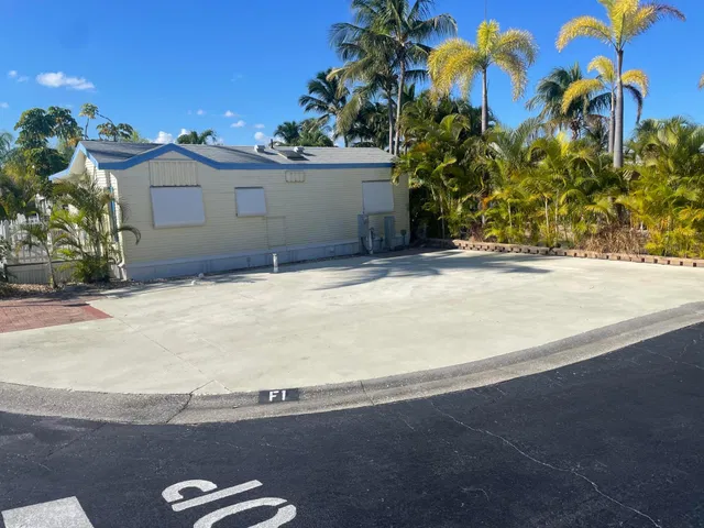  Residence photo 4
