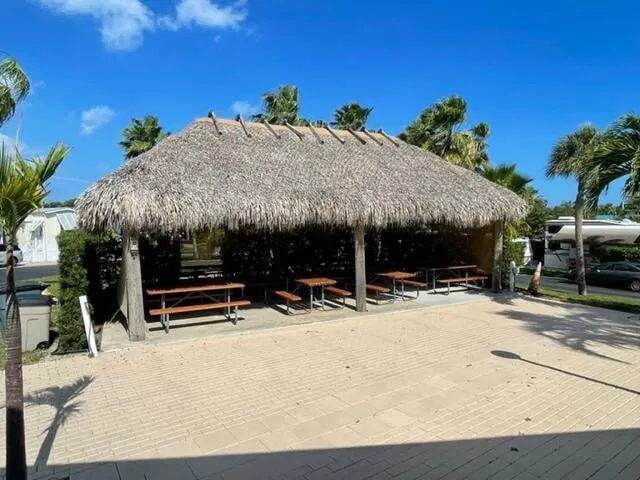  Residence photo 11