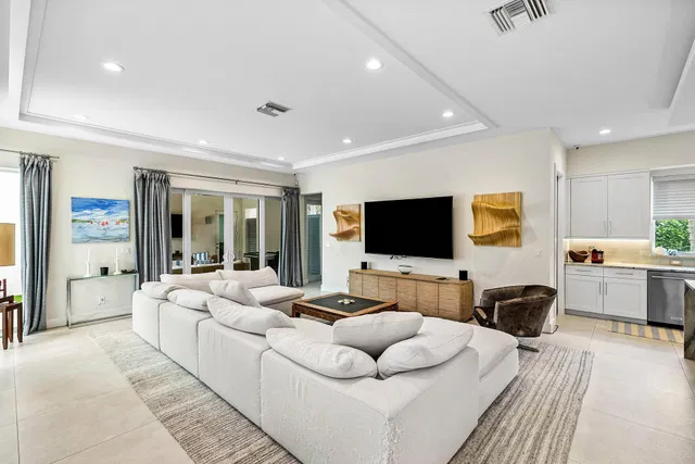 Residence photo 15