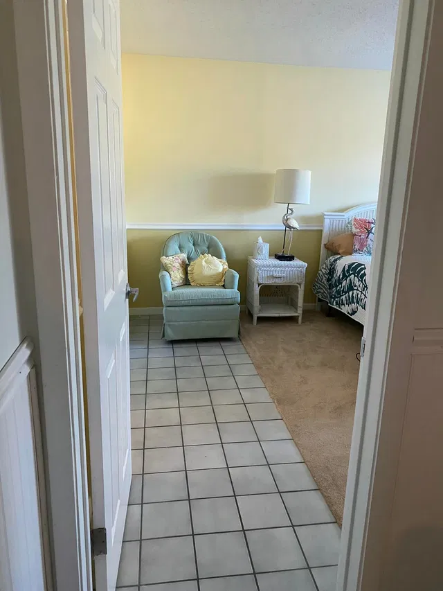 Unit 106 photo 12