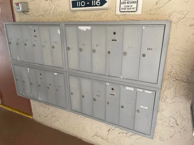 Unit 106 photo 14