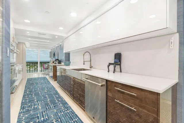 Waterview Towers Unit Ph C6 photo 13
