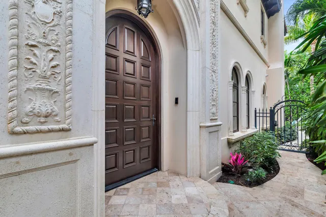 Ocean Park Residence photo 6