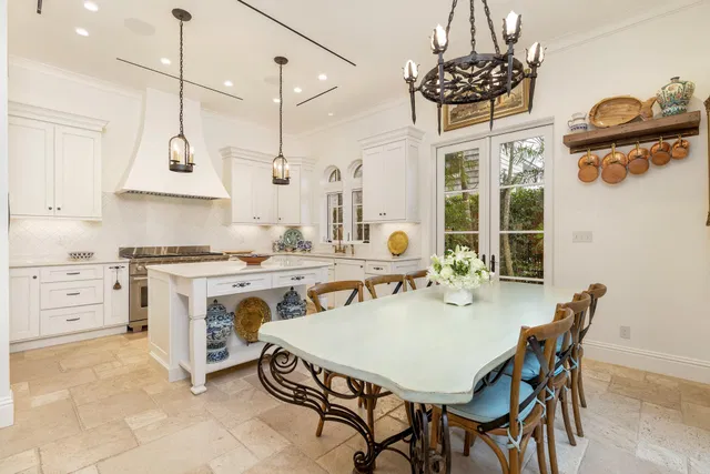 Ocean Park Residence photo 11