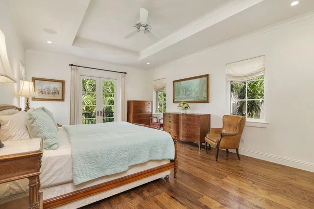 Ocean Park Residence photo 18