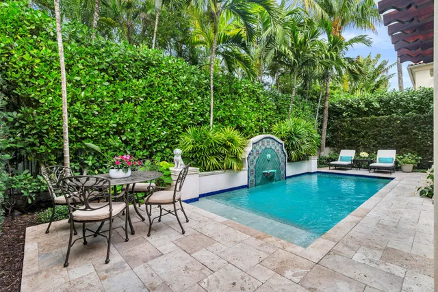 Ocean Park Residence photo 37
