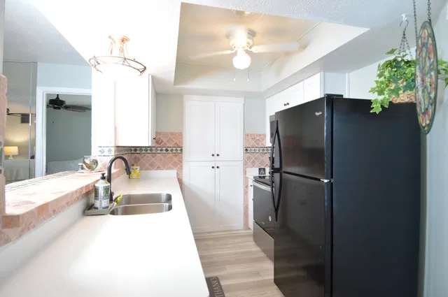 Unit G249 photo 4