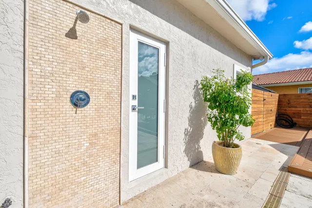  Residence photo 45