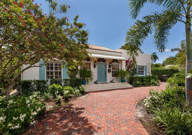 West Palm Beach Residence photo 2