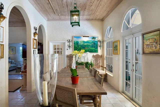 West Palm Beach Residence photo 5