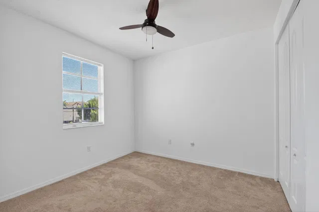 Residence photo 29