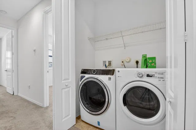 Residence photo 34