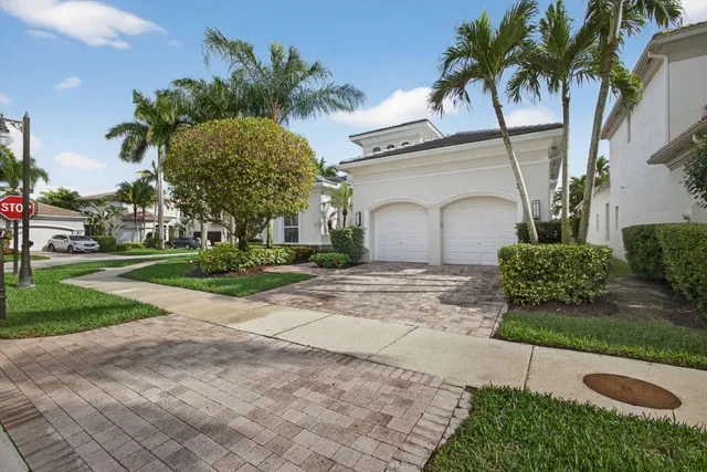 Mirasol Country Club Residence photo 2