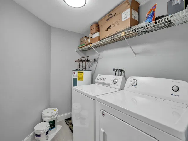 Unit 405 photo 34
