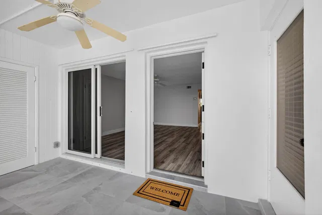Unit 208 photo 15