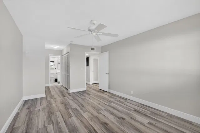 Unit 208 photo 36