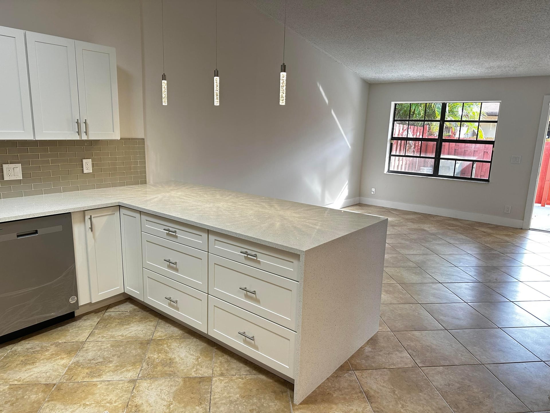 Unit C photo 12