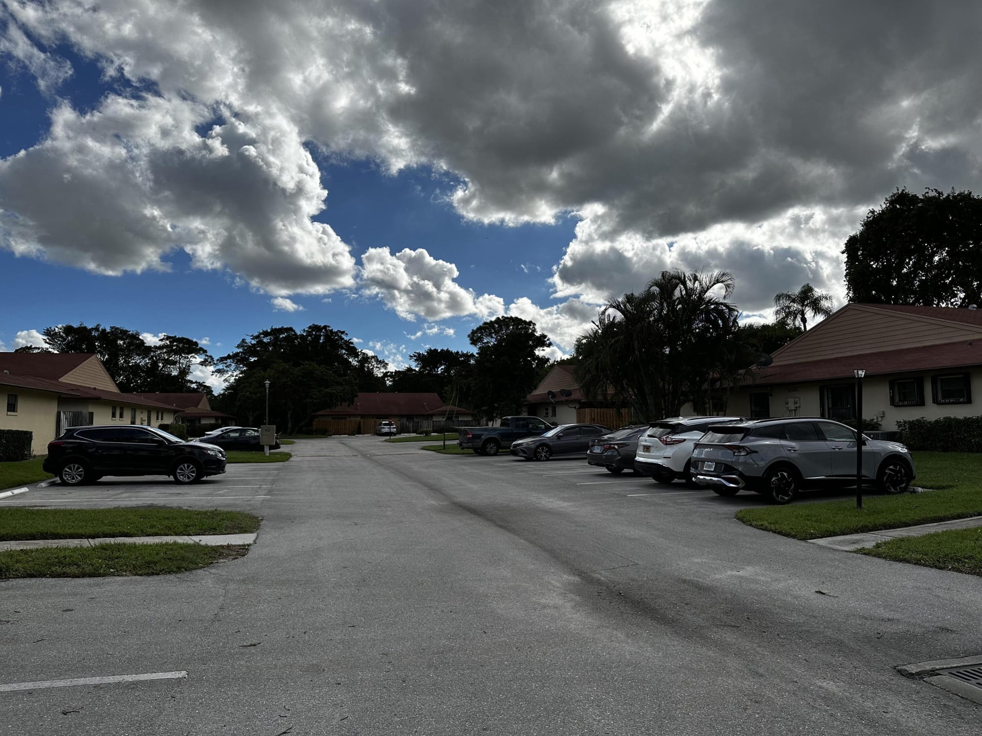Unit C photo 39