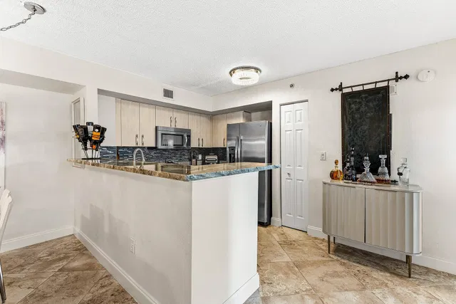 Flagler Pointe Unit 235 photo 4