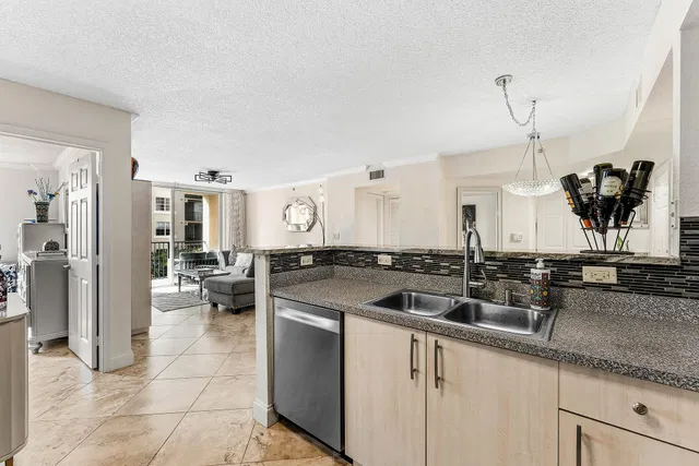 Flagler Pointe Unit 235 photo 6