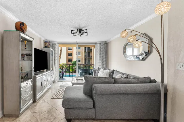 Flagler Pointe Unit 235 photo 9