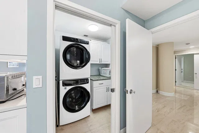 Sailfish Point Unit 313 photo 27