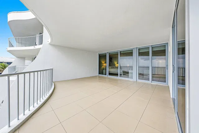Sailfish Point Unit 313 photo 29
