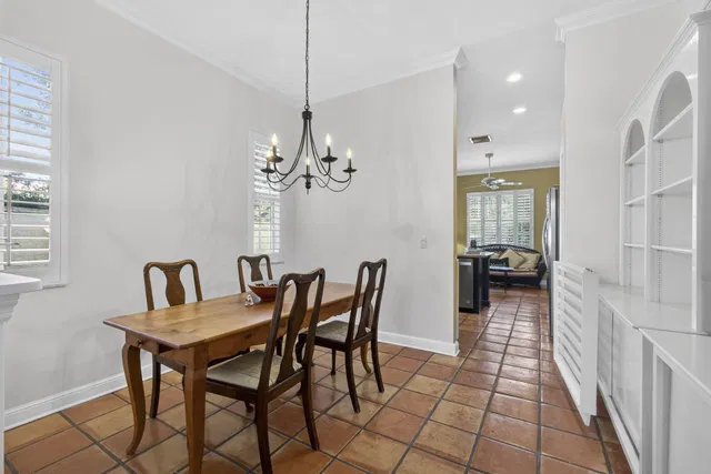 Residence photo 16