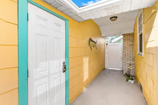 Residence photo 19