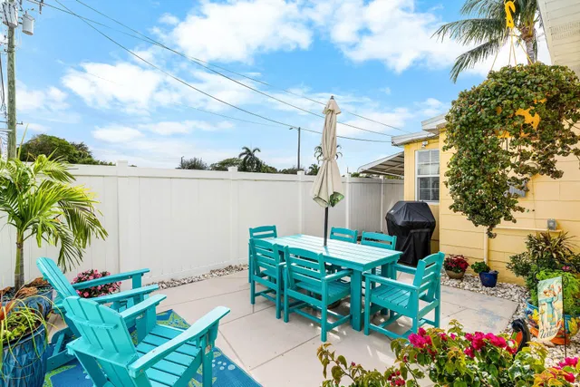 Residence photo 23
