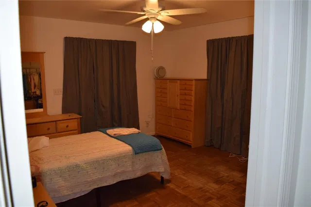 Residence photo 10