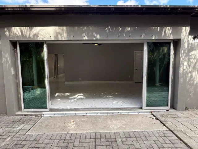 Residence photo 20