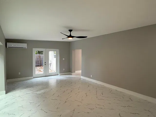 Residence photo 23