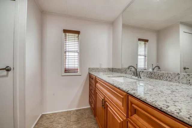 Residence photo 17