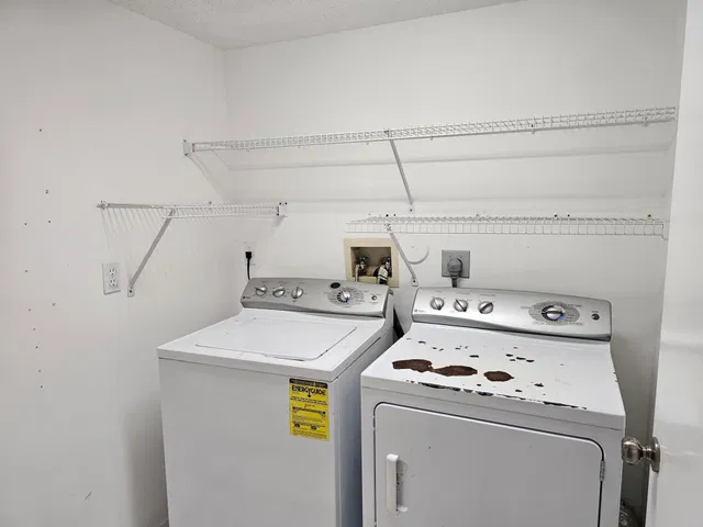  Unit 101 photo 22
