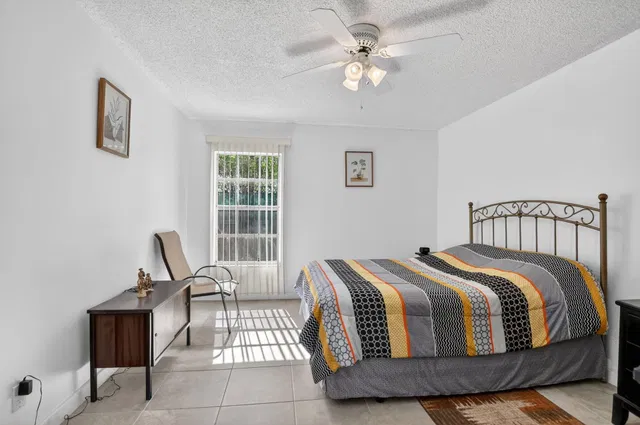  Unit 5 photo 17