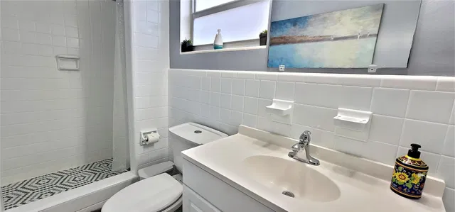 Old Northwood Residence photo 12