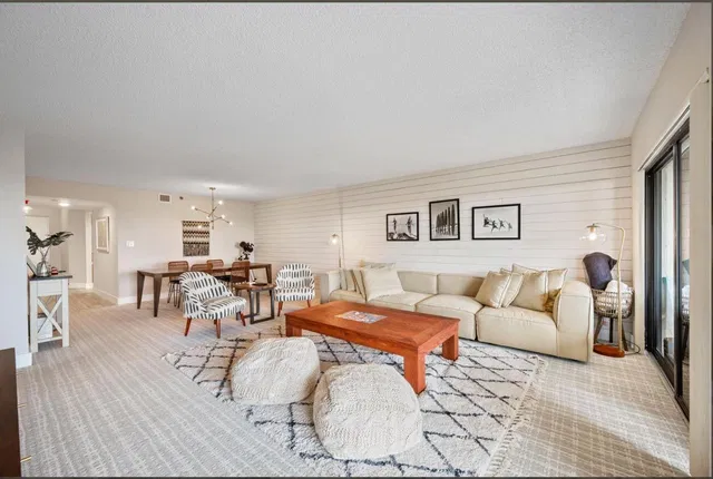  Unit 506 photo 11