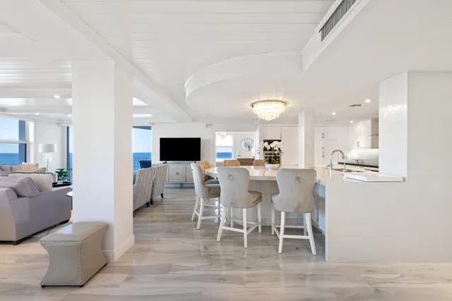2295 S Ocean Palm Beach Unit 625 photo 6