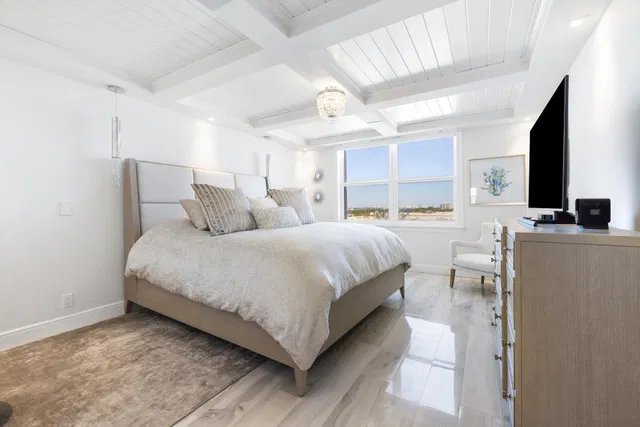 2295 S Ocean Palm Beach Unit 625 photo 18