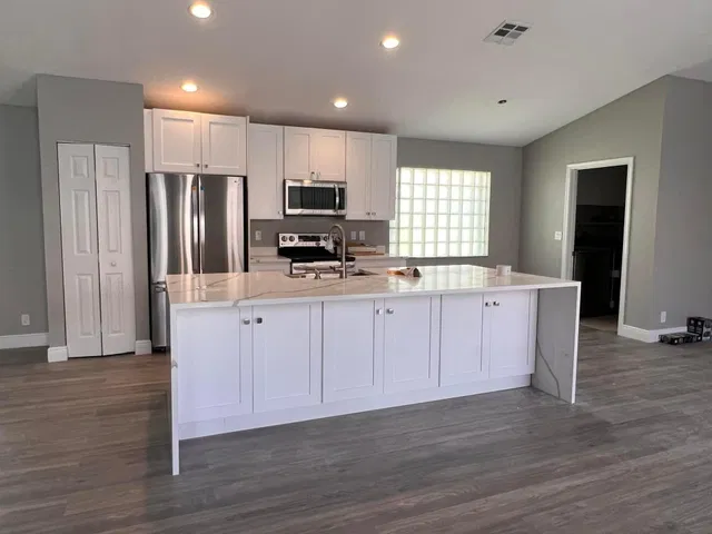 Residence photo 13