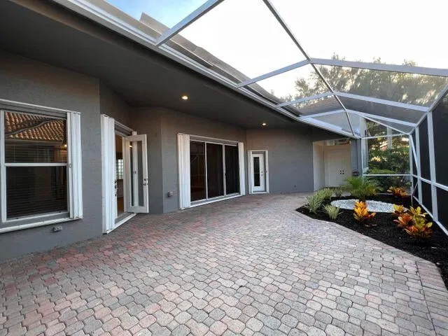 Residence photo 20