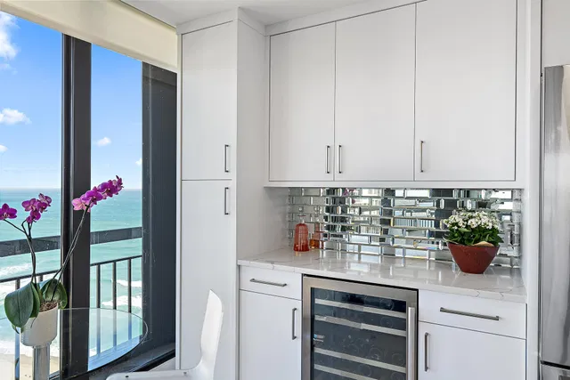 4000 N Ocean Singer Island Unit 2503 photo 10
