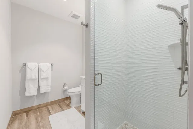 Unit 306 photo 21