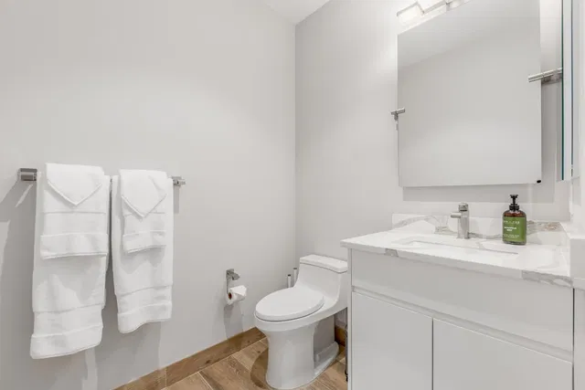 Unit 306 photo 23