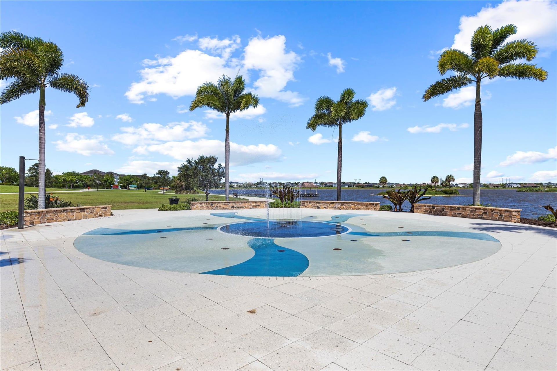 Residence photo 43
