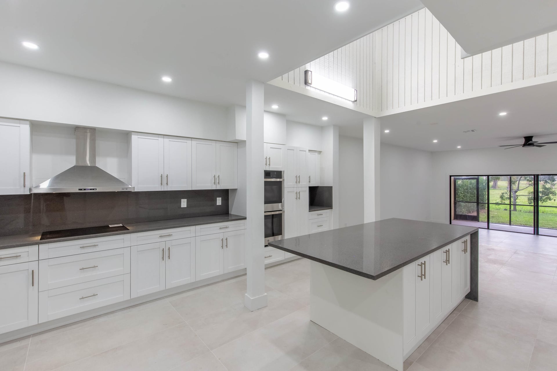 Residence photo 2