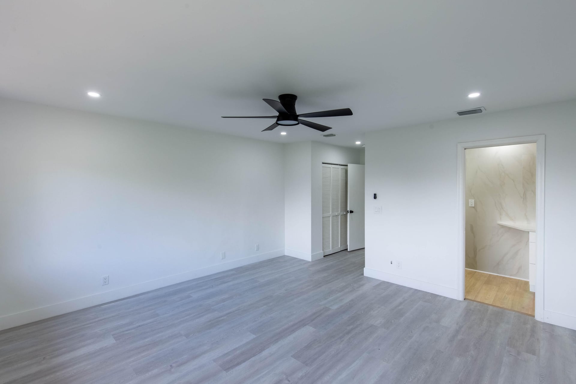 Residence photo 15
