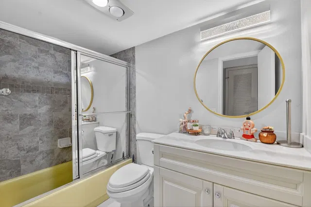 Unit 106 photo 26
